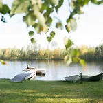 Tahkon Riihiranta - 4 Bedroom With View - Tilava Moekki Rantanaekymin Villa Tahkovuori