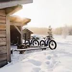 Tahkon Riihiranta - 4 Bedroom With View - Tilava Moekki Rantanaekymin * Tahkovuori