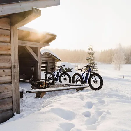 Tahkon Riihiranta - 4 Bedroom With View - Tilava Moekki Rantanaekymin * Tahkovuori