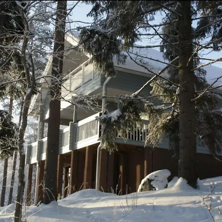Tahkon Riihiranta - 4 Bedroom With View - Tilava Moekki Rantanaekymin * Tahkovuori