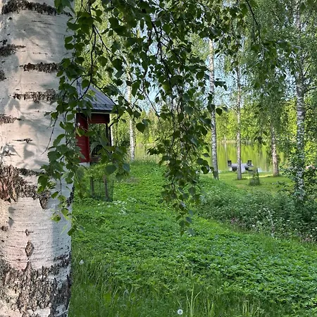 Tahkon Riihiranta - 4 Bedroom With View - Tilava Moekki Rantanaekymin * تاكوفوري