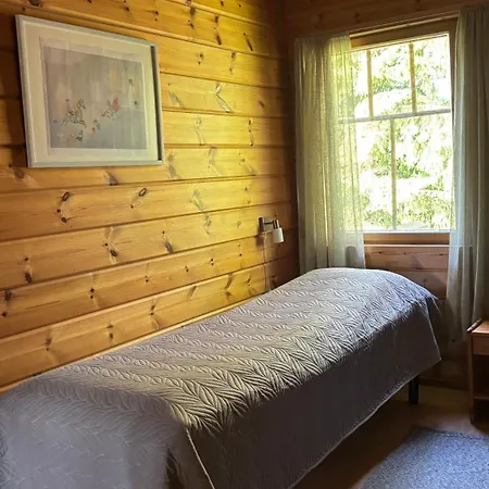 Tahkon Riihiranta - 4 Bedroom With View - Tilava Moekki Rantanaekymin * Tahkovuori