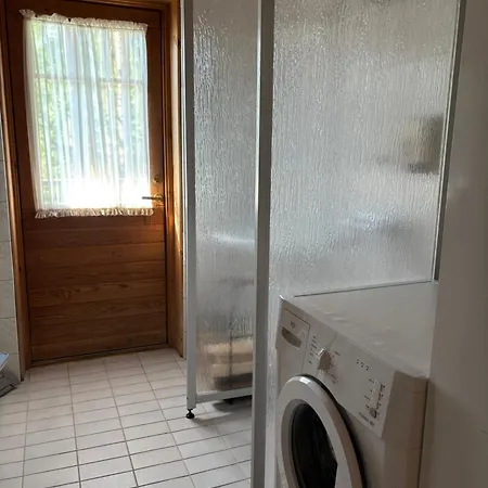 Tahkon Riihiranta - 4 Bedroom With View - Tilava Moekki Rantanaekymin *